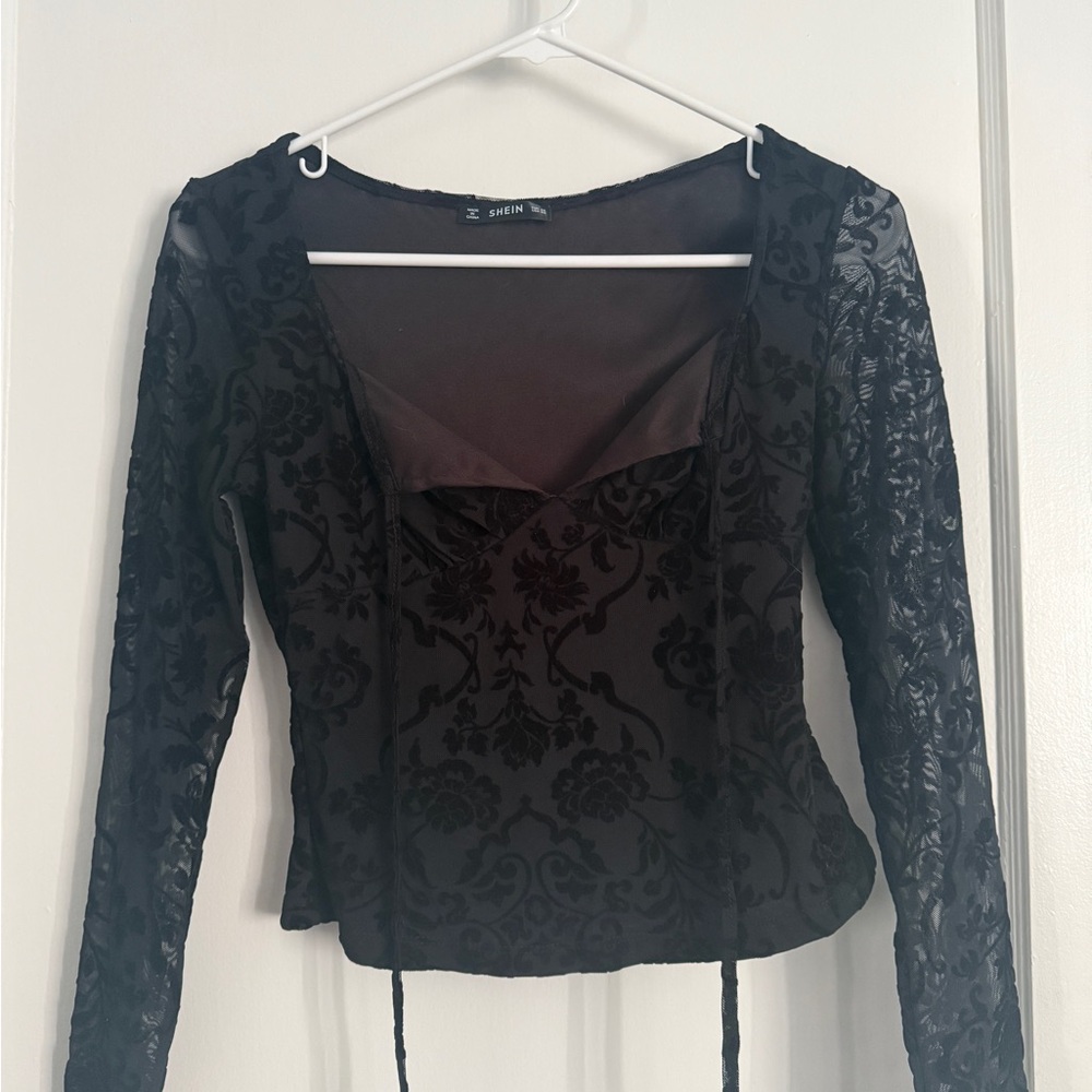 SHEIN Black Lace Floral Long Sleeve Blouse